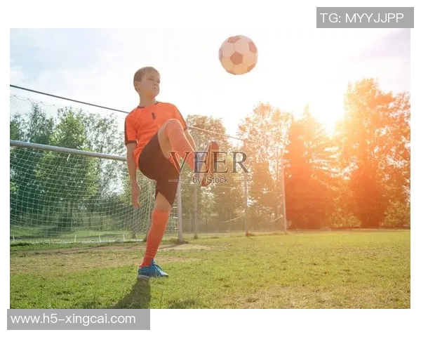 热血足球再燃激情中文版全新体验带你领略足球魅力与团队合作的乐趣